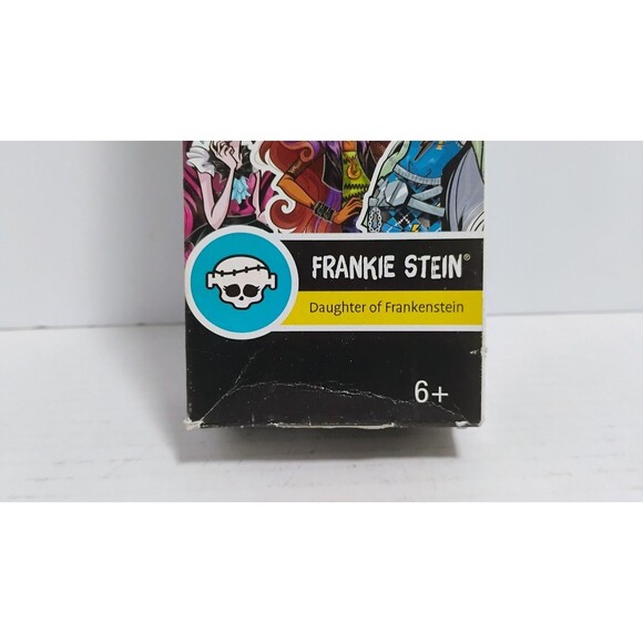 2016 MATTEL MONSTER HIGH FRANKIE STEIN DAUGHTER OF FRANKENSTEIN NIB NEW IN BOX - Picture 2 of 6